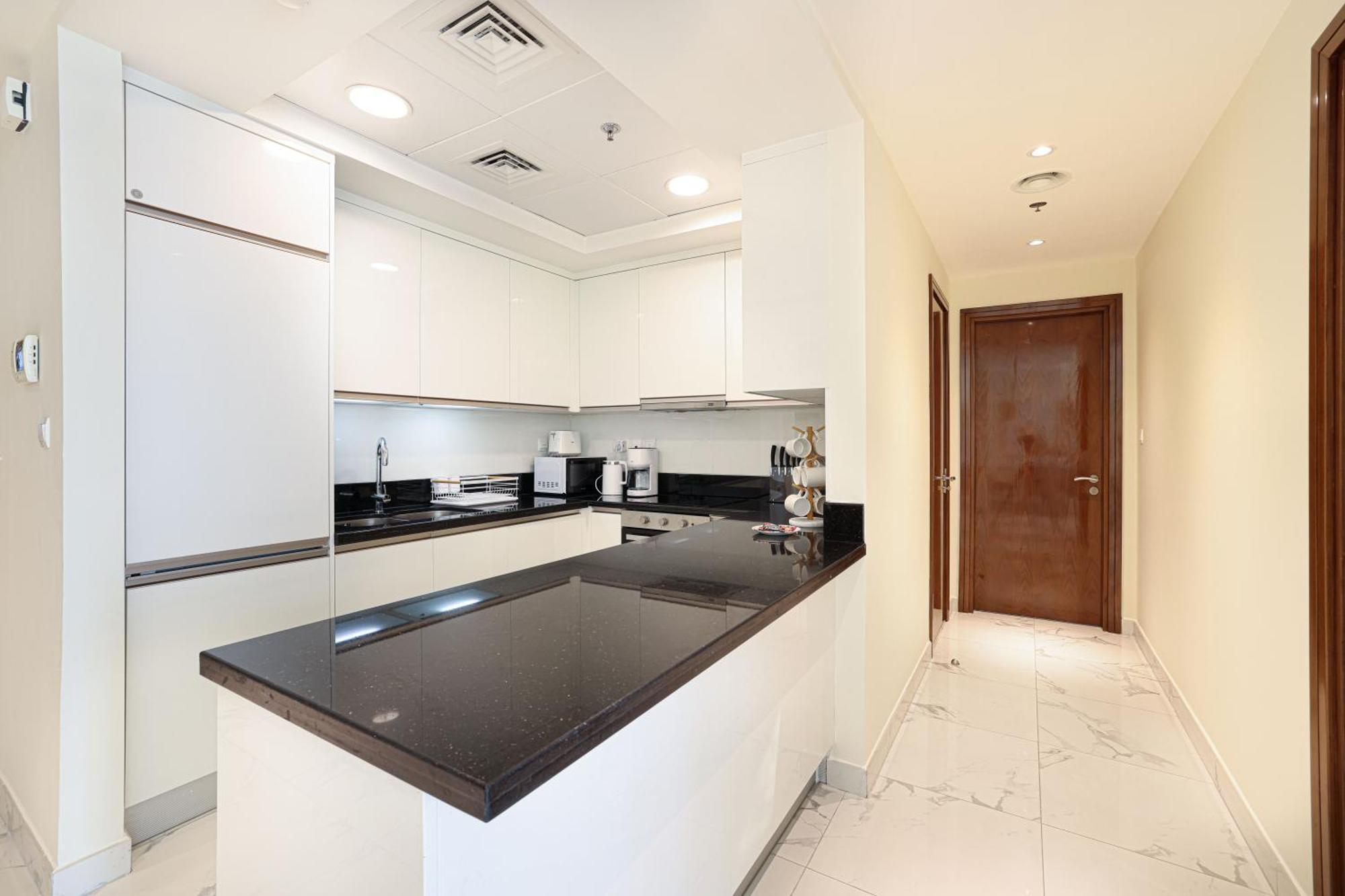 Apartment Visionary Vista: 2br Al Habtoor Dubai