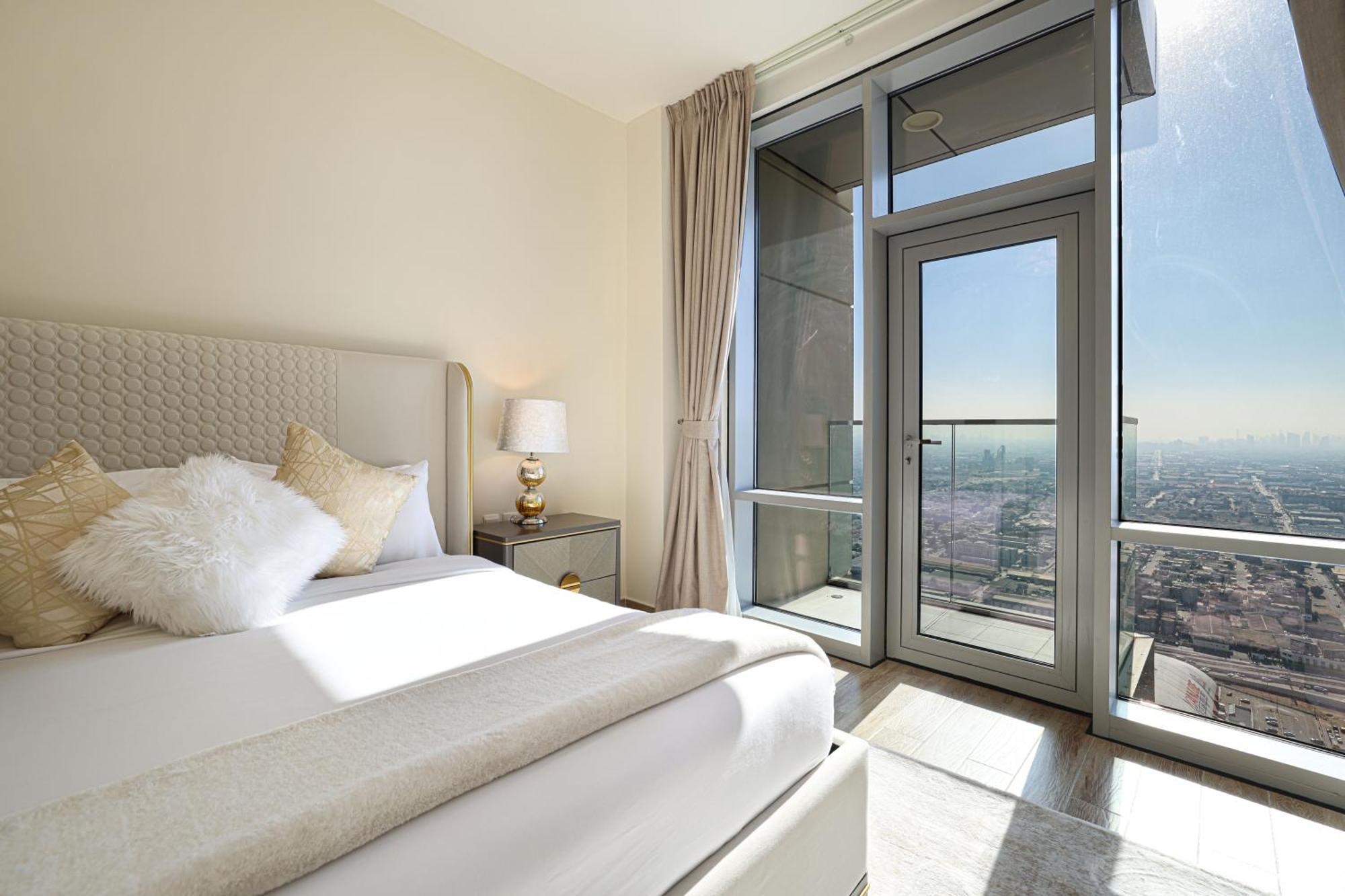 Visionary Vista: 2br Al Habtoor Apartment *